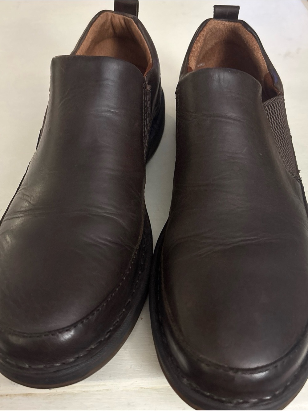 Born Size 10 M Dark Brown Slip-On Leather Loafers